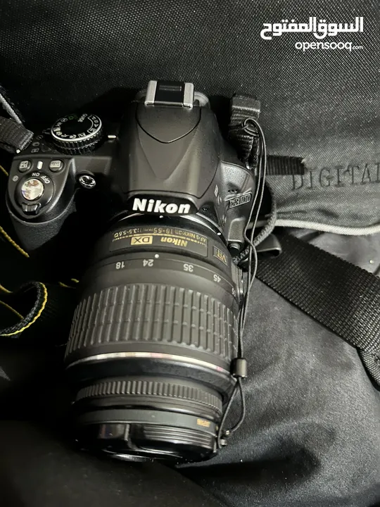 للبيع كاميراcanon400مع البطارية وشاحن بحالة ممتازة وكاميرا Nikon3100مع العدسة والبطارية بحالة ممتازة