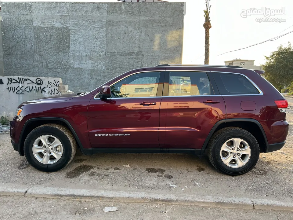 Jeep laredo 2016