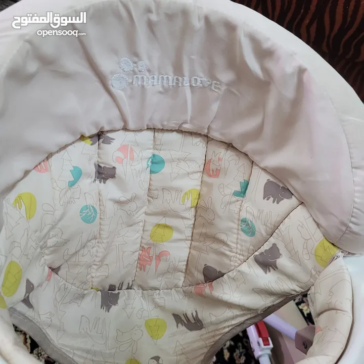 أغراض أطفال للبيع  عربية مشايه سرير كرسي سيارة زحليقه والعاب