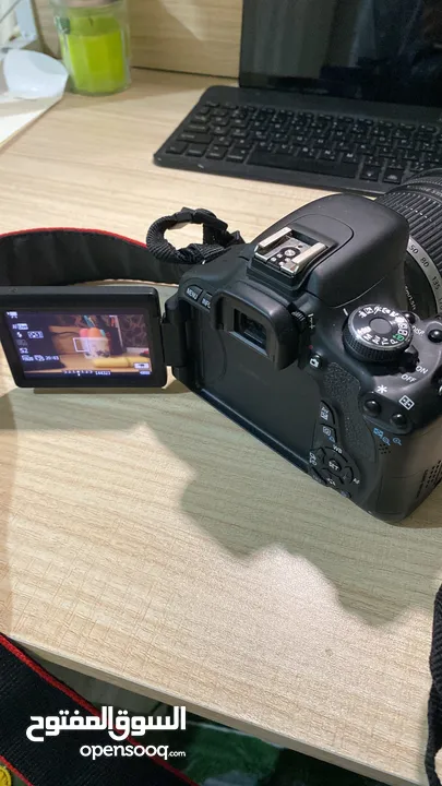 للبدل كاميرا كانون 600D مع ايباد
