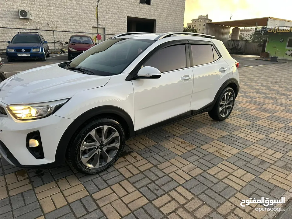 كيا ستونك 2019 نخب أول بنزين اتماتك بسعر حرق 62000 ألف نقدا البدل وارد