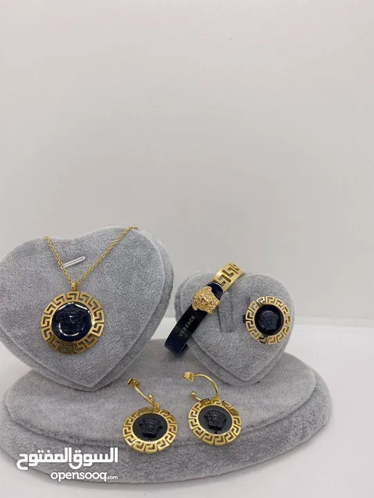 طقم اكسسوار نسائي women's accessory set