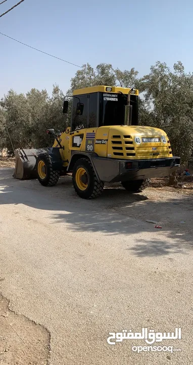 لودر كوماتسو WA90