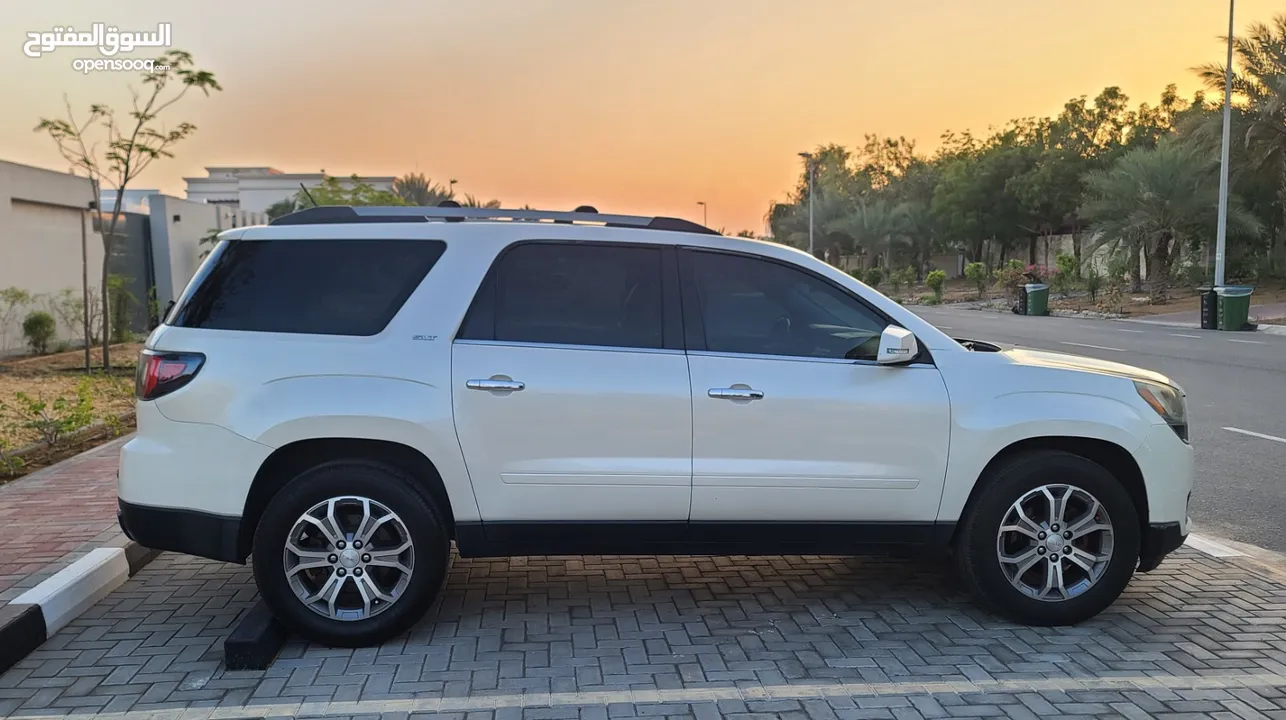 GMC ACADIA 2013 SLT, V6 , MID OPTION , FRESH IMPORT