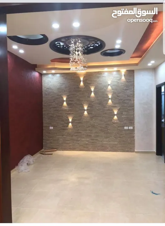 شقة للبيع في مدينة نابلس - اول شارع تل قرب محلات السيد تقريبا وصيدلية اوكسجين