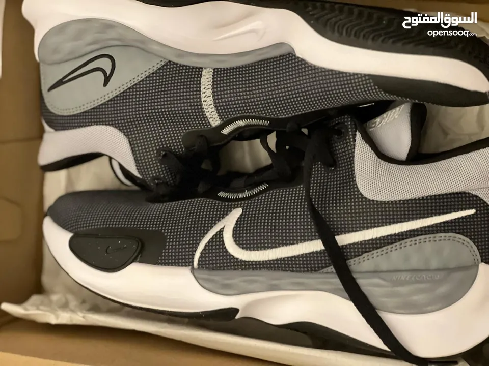 Nike shoes original