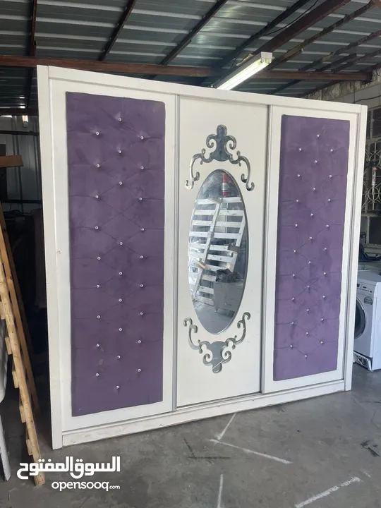 غرفة نوم  كامله تفصيل  خشب ساندوش   موجود في رام الله سعر2000  شامل  التوصيل