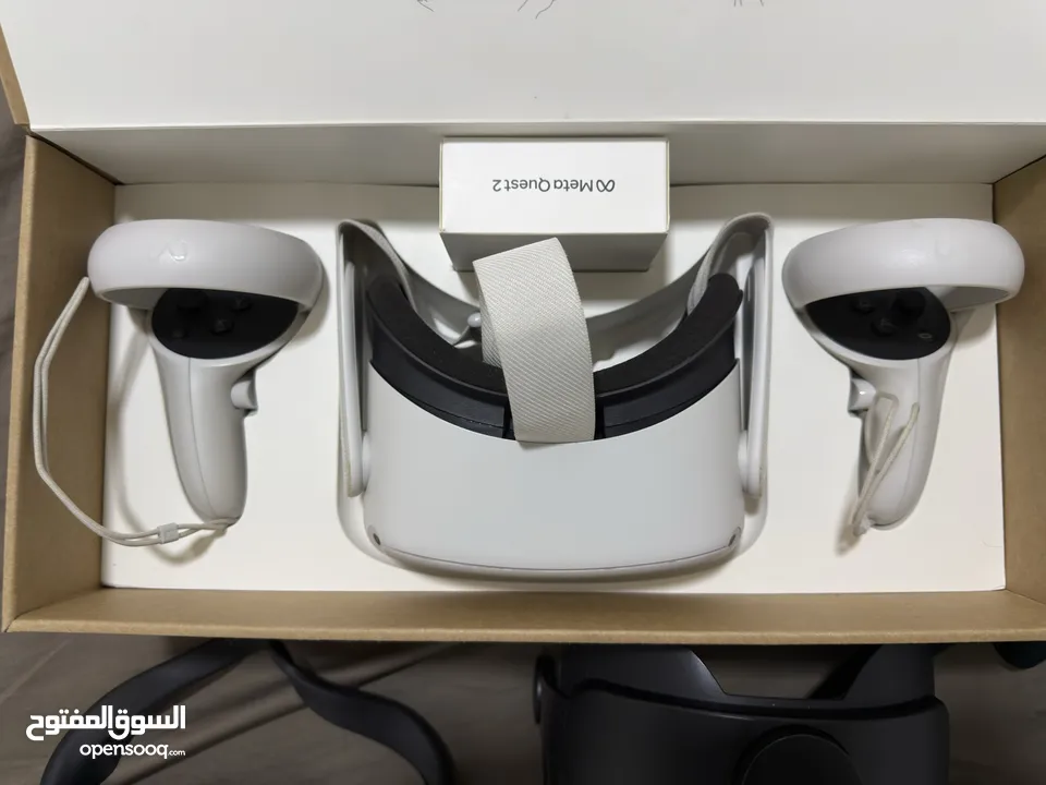 Oculus Meta quest 2  ميتا كويست 2 شبه جديد