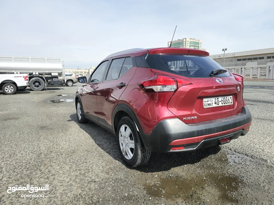 NISSAN KICKS (2018 model) less used ( 80,000 km).(1.6 engine) ACCIDENT FREE