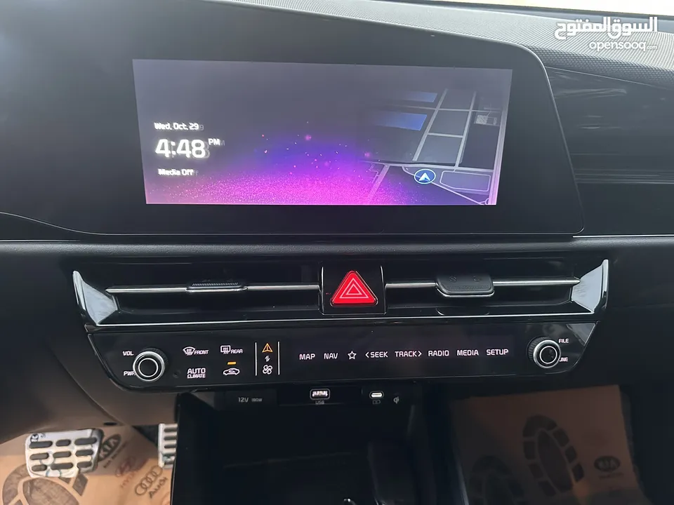 كيا نيرو 2023