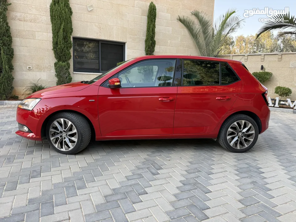 سكودا فابيا ترخيص 2021 محرك 1000 بنزين اوتوماتيك 105 حصان