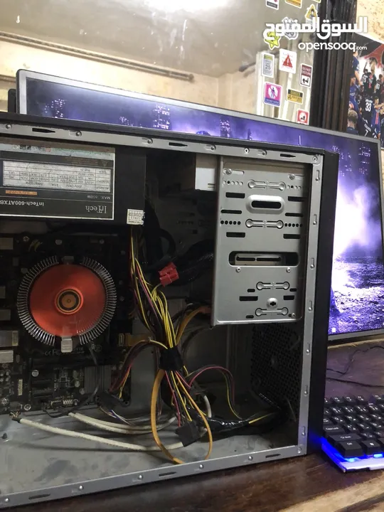 Pc i3gen-4 للبيع بسعر حرق