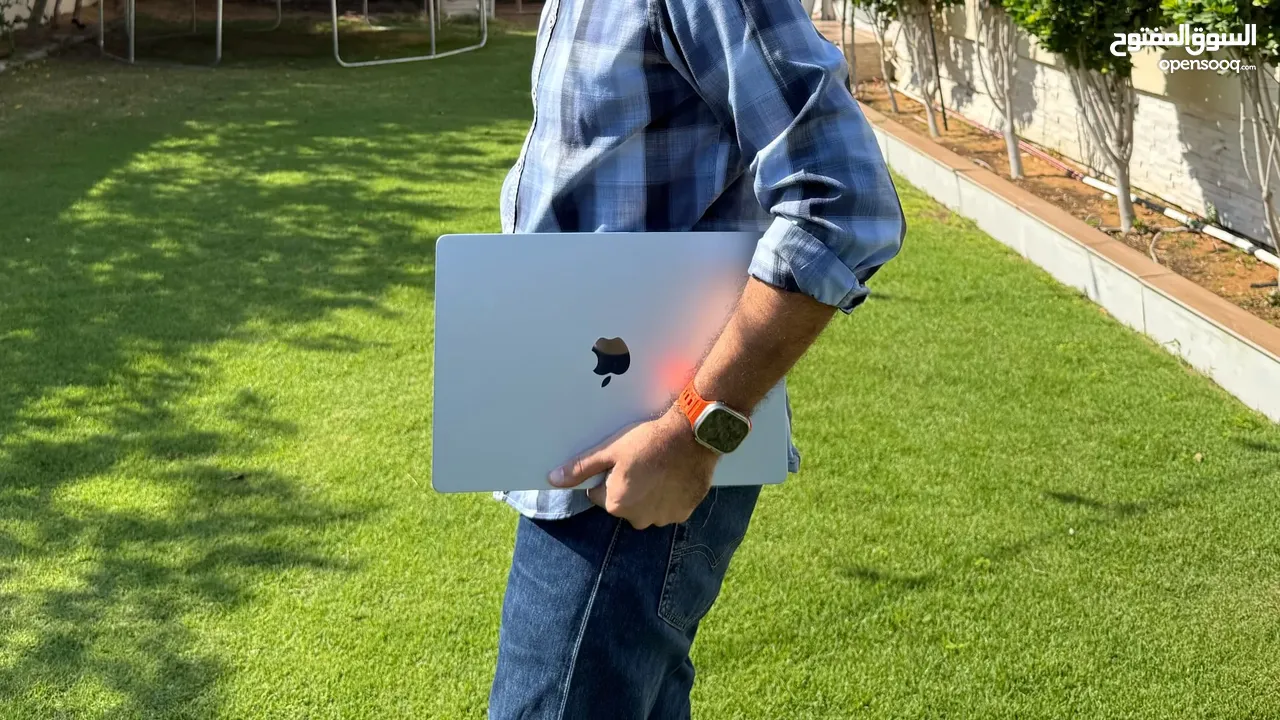 macbook 2025 m4 15 inch