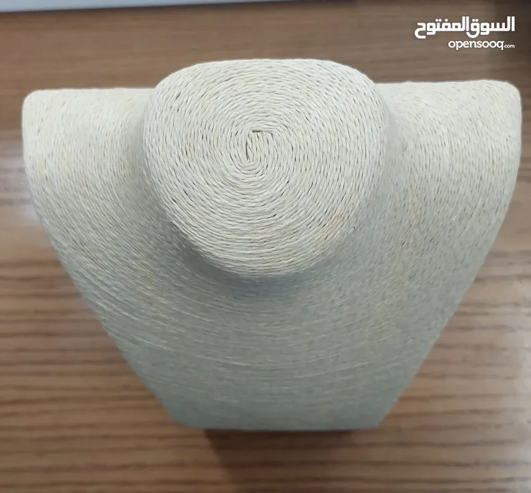 رقبة عرض اطقم  اكسسوارات وسناسل
