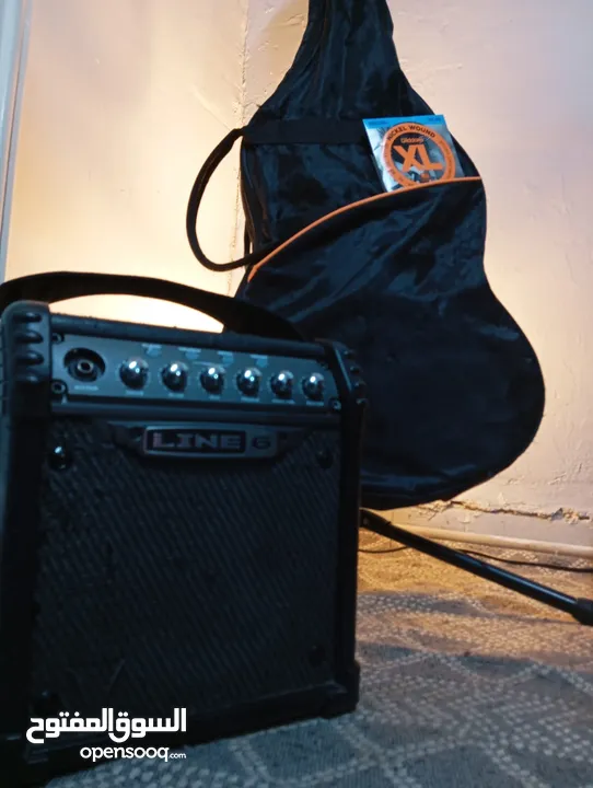 elektro gitar   جيتار كهربائي  نوع  Sgr by Schecter