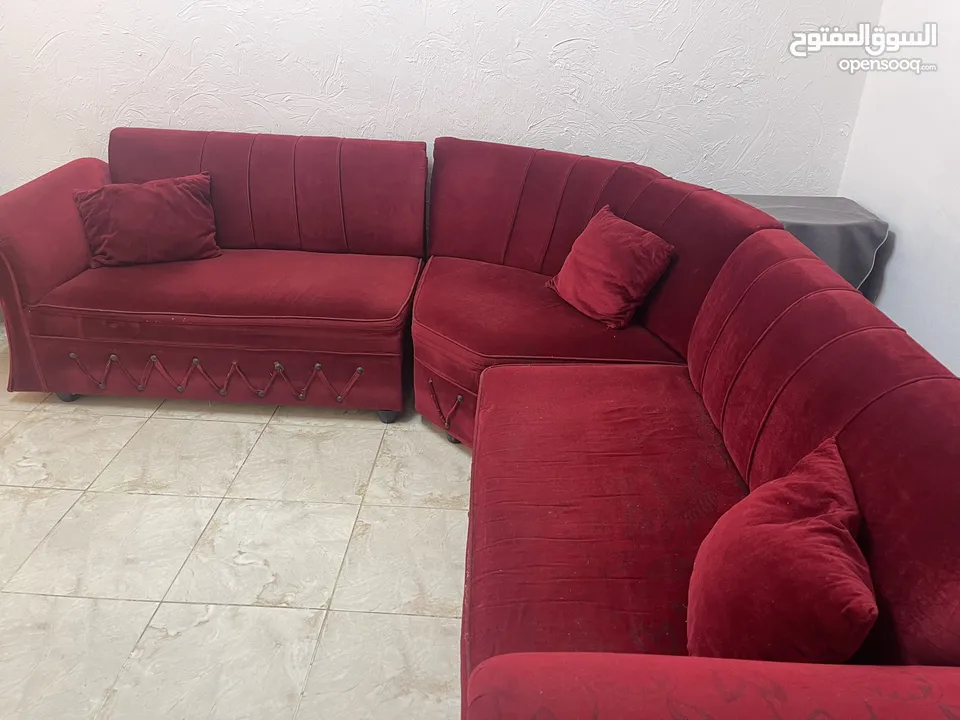 كنب بحالة جيدة