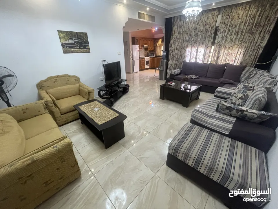 شقة مفروشة للايجار في الروابي  ( Property 38990 ) سنوي فقط