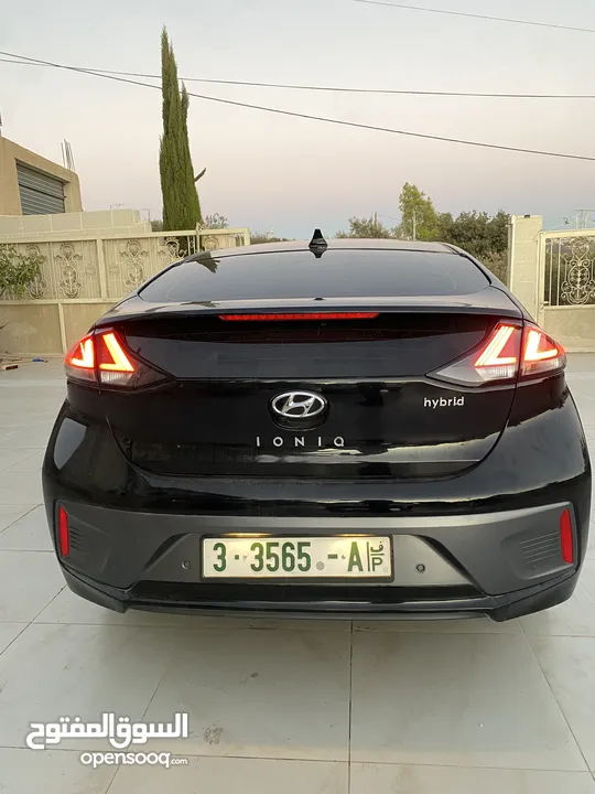هونداي ايونك.