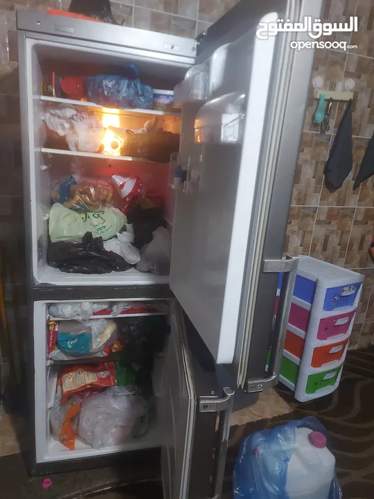 ثلاجه  بسعر حرررق