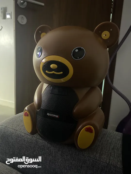 Bluetooth RGB Bear Speaker with charger
