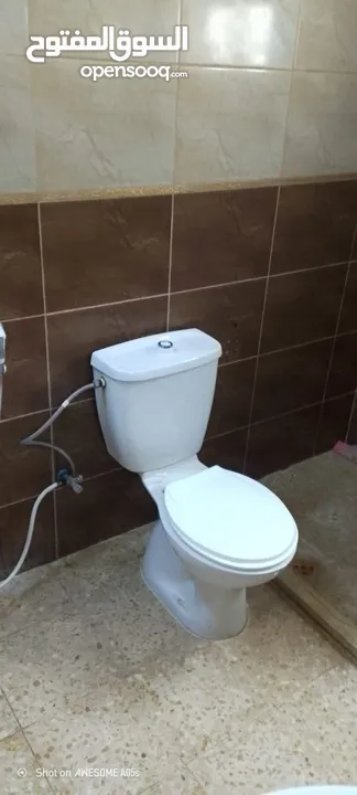 غرفة للايجار سكن طالبة أو سيدة عاملة شامل جميع الفواتير الكهرباء و الماء و الانترنت