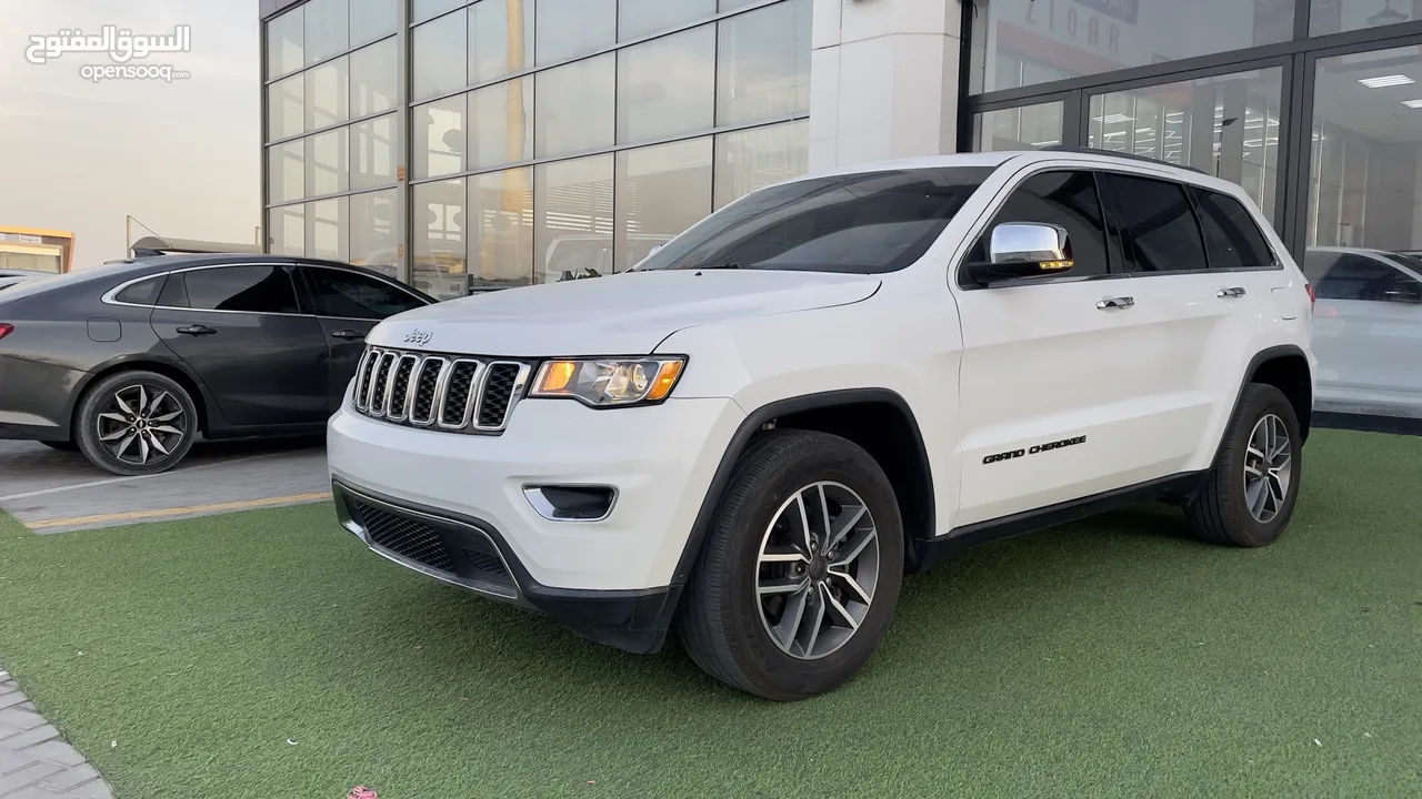 للبيع جيب جراند شيروكي لمتد كلين تايتل مدل2018 Grand Cherokee Limited Klen Title Medl 2018