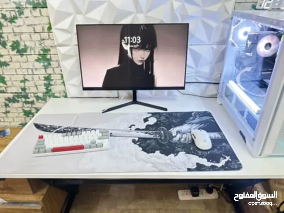 مكتب جيمنج مزود ب اضاءة RGB ملونه مع ريموت تحكم بسعر 38دينار شامل التوصيل العرض لفتره محدودة