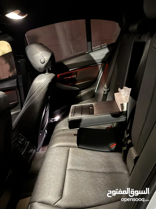 ‏- Bmw 330e (Original M-Kit) plug-in 2018 -