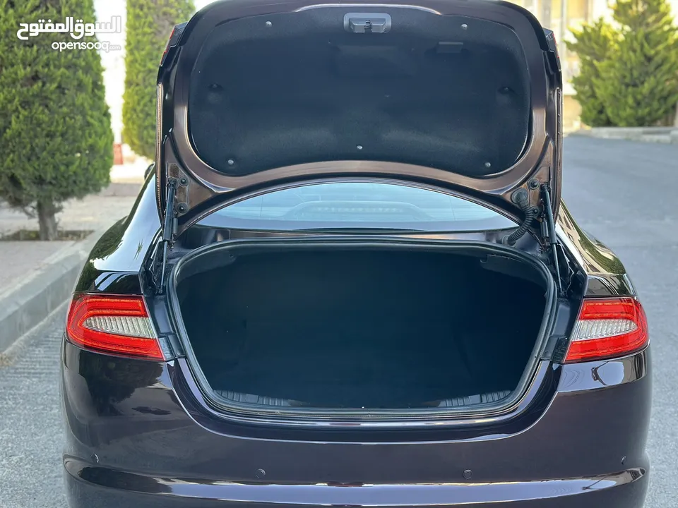 JAGUAR XF 2014 Full option وارد الوكالة / صيانة الوكالة قاطعة مسافة 100 الف كم