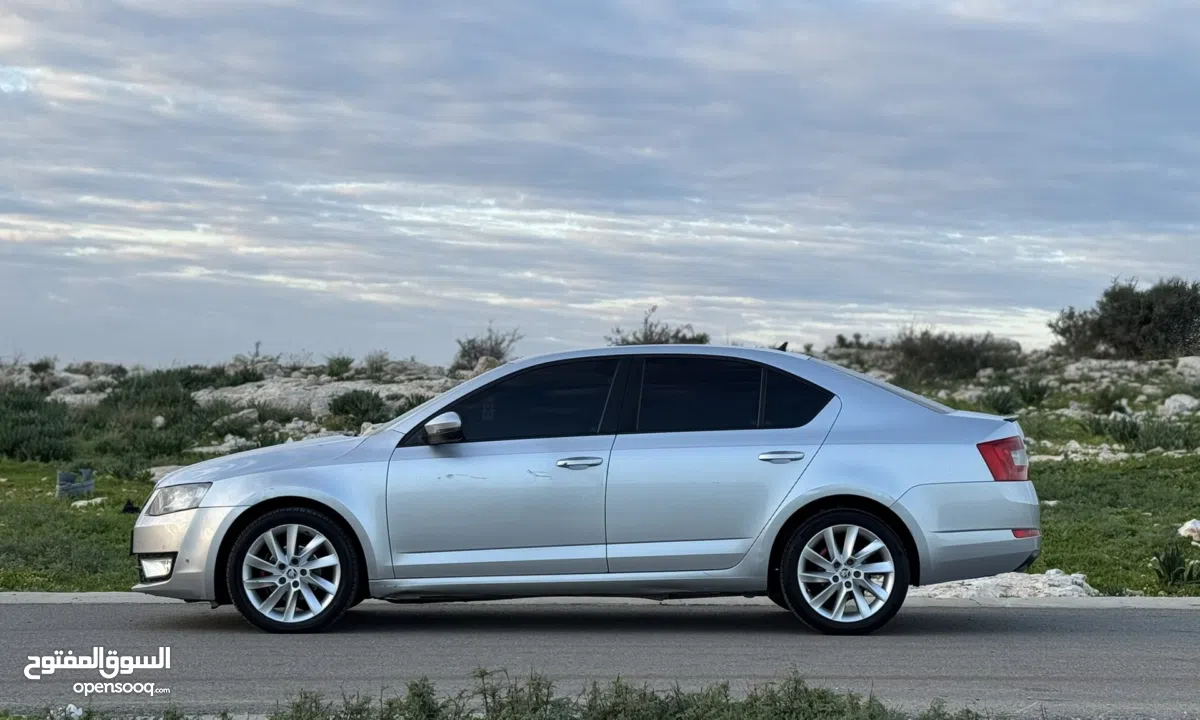 سكودا اوكتافيا 2016 اوتومات ديزل بوضع الشركة السيارة