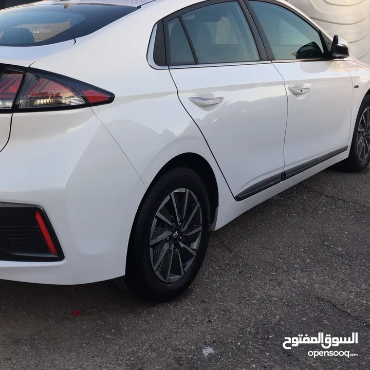 جنط ايونك كهربا 2020 مقاس 16 - كوشوك جديد .... للبدل حسب الرغبه او يفضل جنط الهايبرد ال موديل 2020