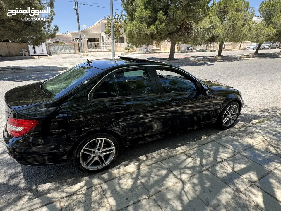 Mercedes C-Class C 200  مرسيدس c200 2012