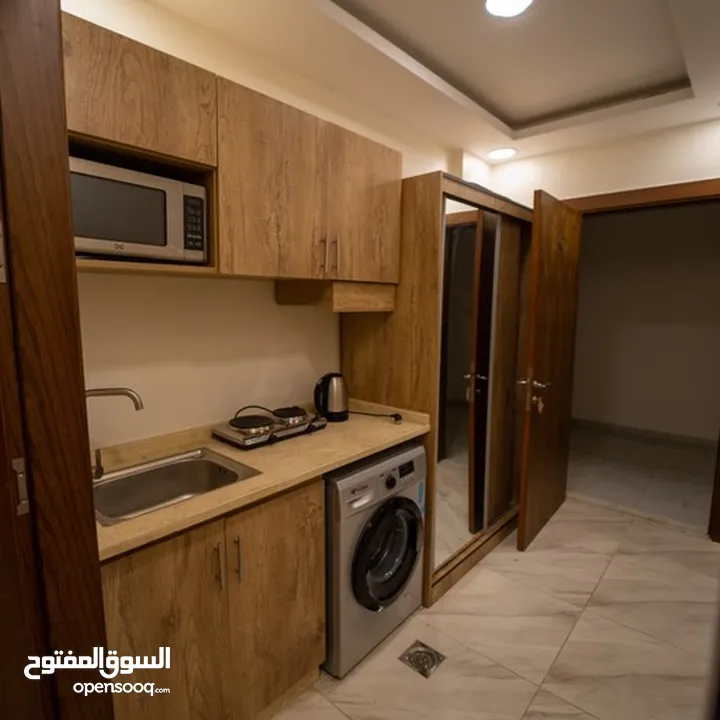 أجنحه سكنيه مفروشه بنظام فندقي وخدمات عاليه وموقع مميز