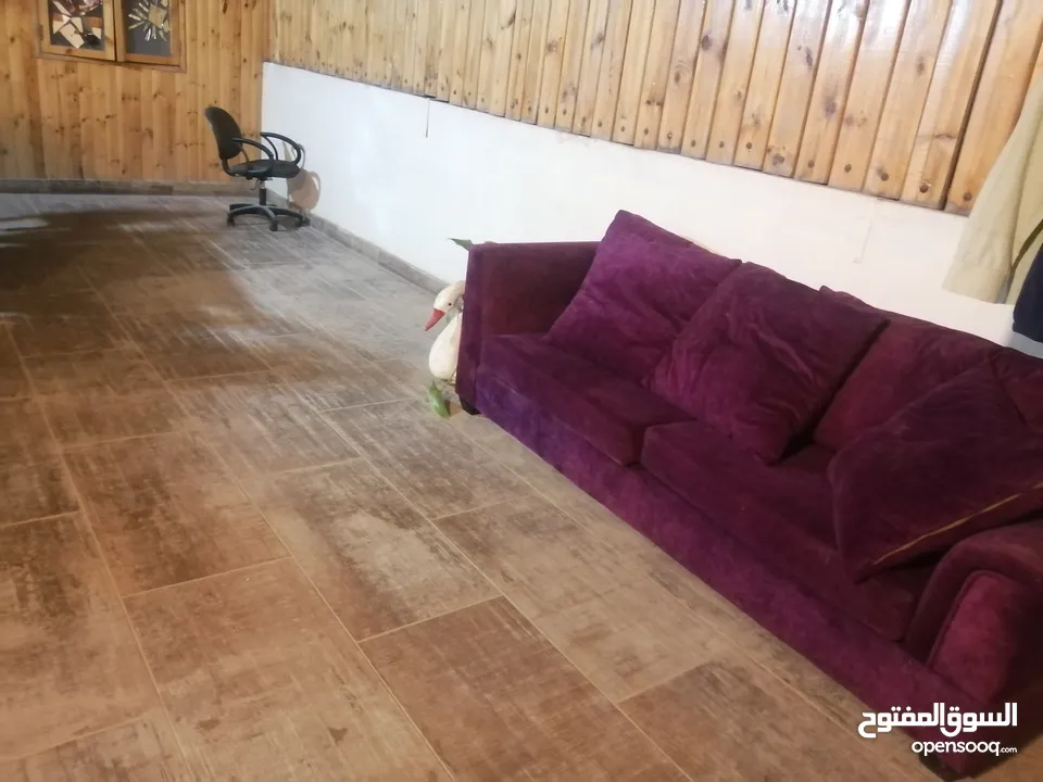 طقم كورنر لون خمري