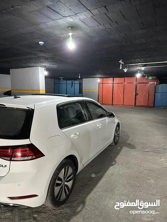 للبيع بحالة الوكالة Volkswagen E-Golf