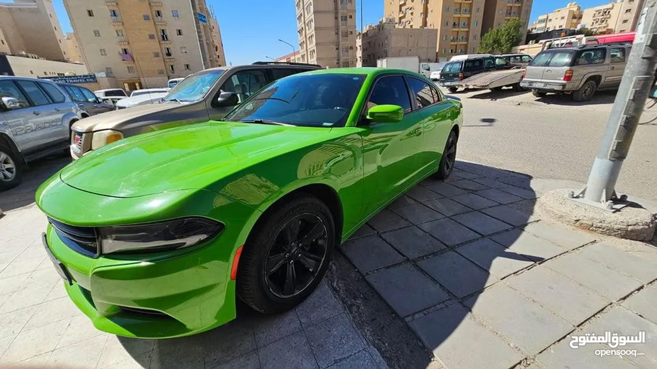 2017 Dodge Charger SXT v6 special edition