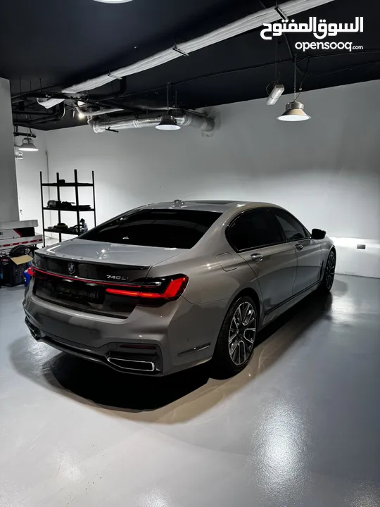 BMW 740 - للايجار ارقام خاصة