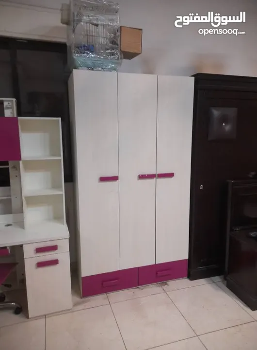 غرفة نوم شباب بحاله ممتازه