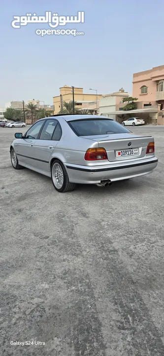 BMW E39 540i V8