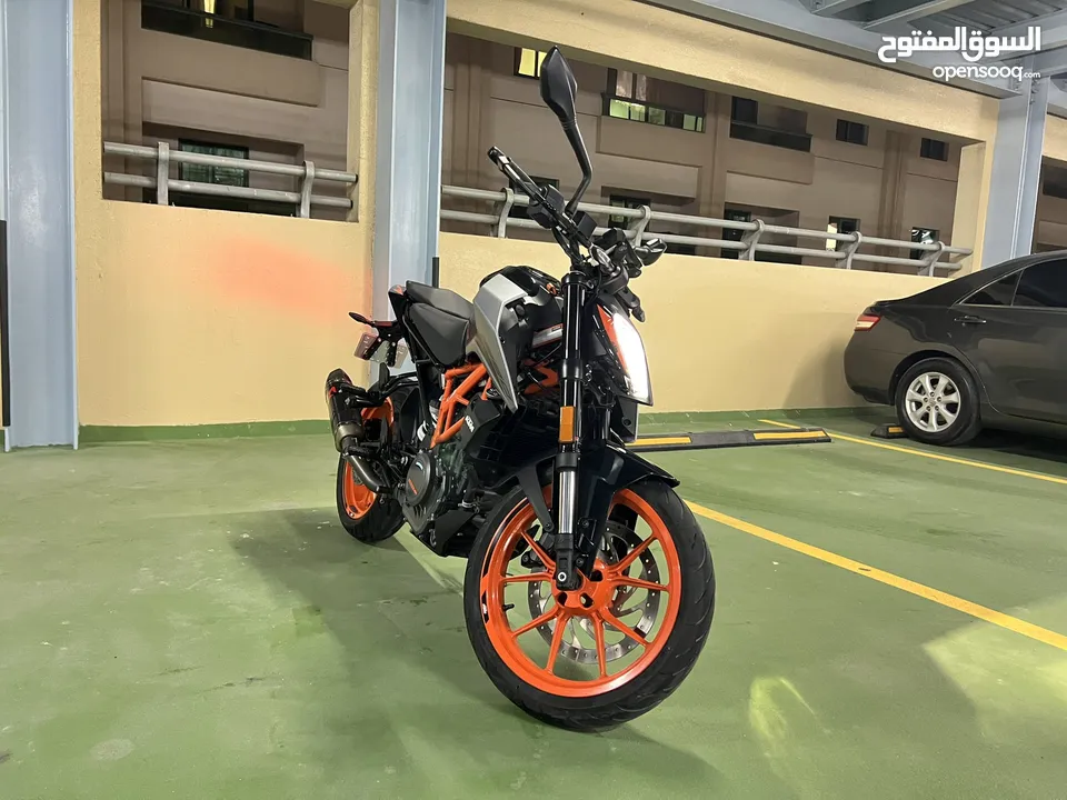 2022 KTM Duke 390 ABS