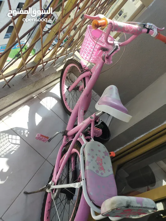 girl bicycle size 18 in good condition