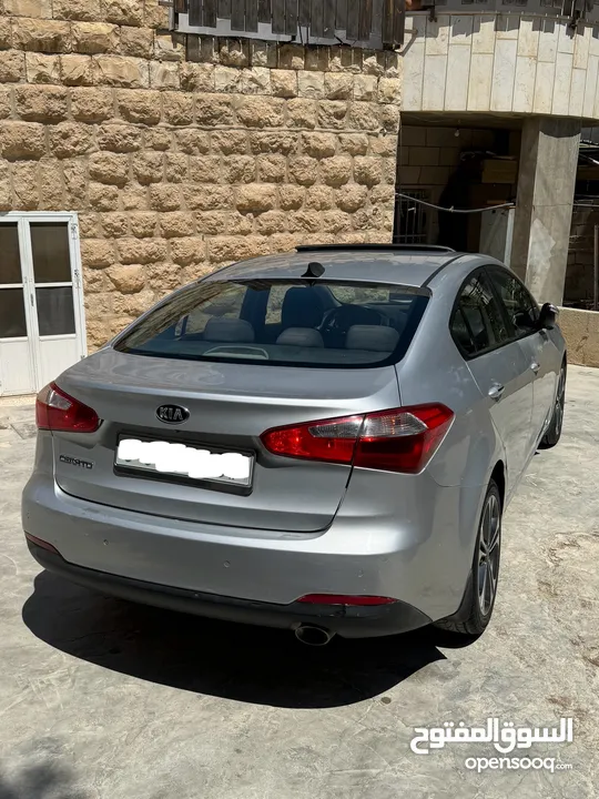 كيا سيراتو  k3 موديل 2015 فل الفل اضافات نخب