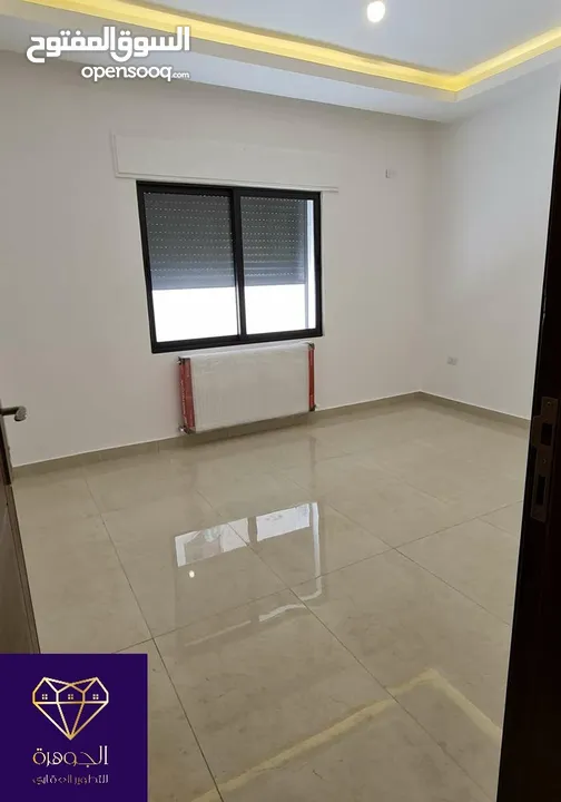 شقة شبه أرضية فخمه ومميزة لم تسكن لقطه وبسعر مغري جداا يا بلاش عرض خاص ع اخر شقة ضاحية الرشيد