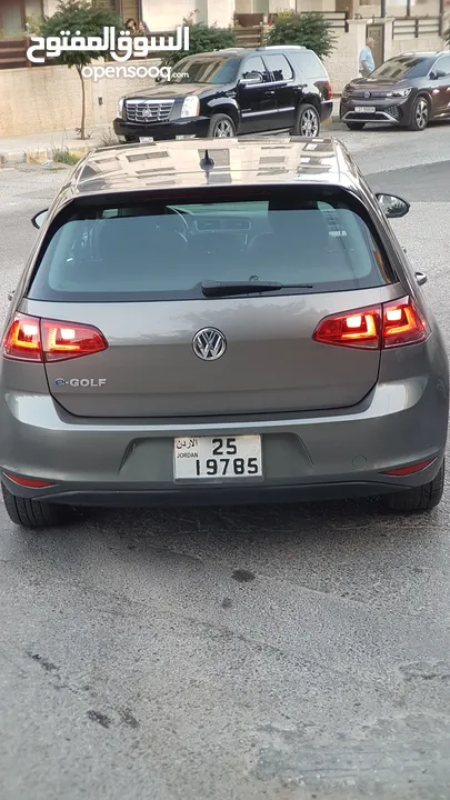 فولكسفاغن e-GOLF موديل 2016 بحال الوكالة