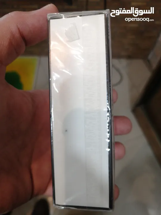 شانيل N19 ستاتي
