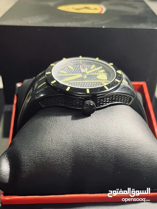 Scuderia Ferrari watch redrev