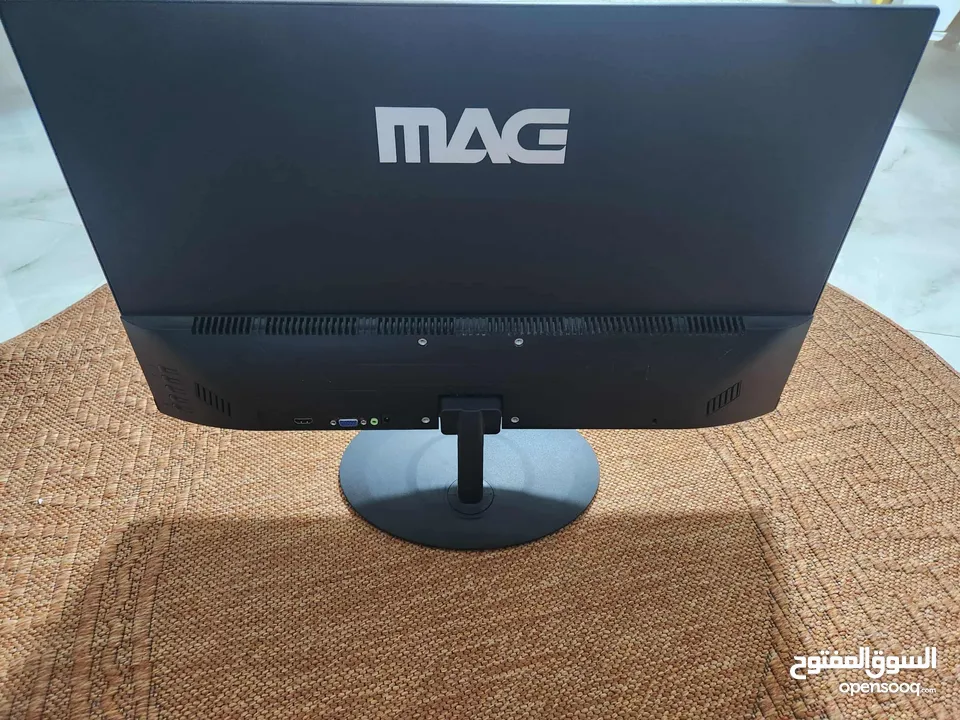 شاشة MAG 22 بوصة (24) بحالة ممتازة 100hz