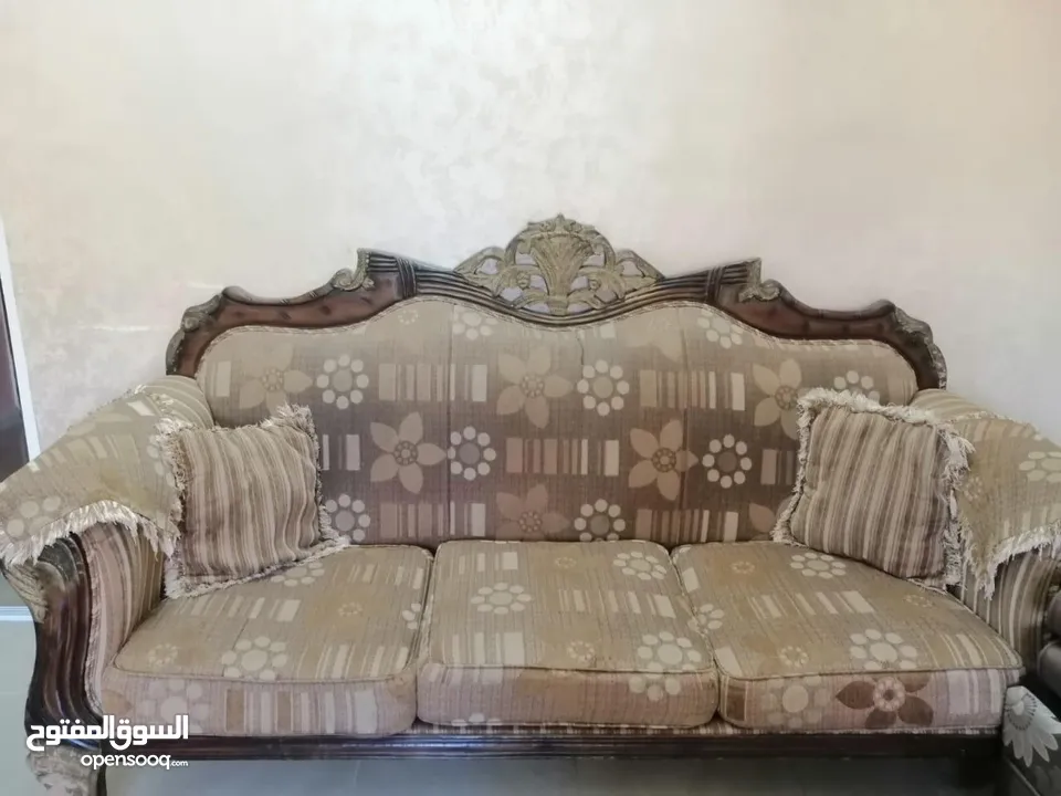 اثاث للبيع