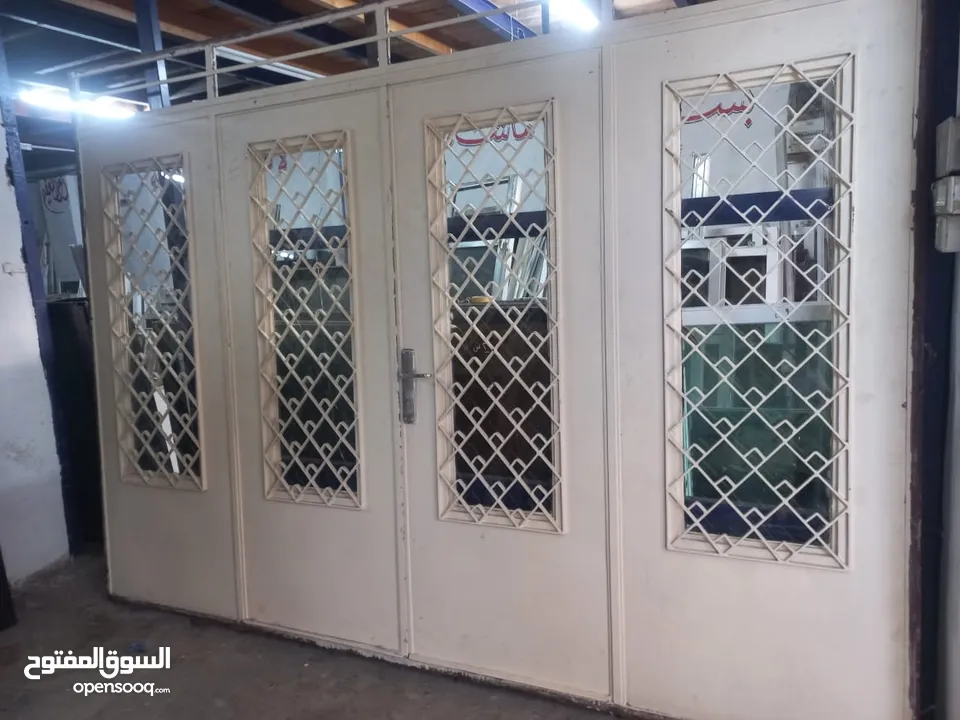 نشتري نشتري نشتري جميع انواع الشبابيك المنيوم والبواب الخشب والحديد والمطابخ والكرميد والسكراب واطقم