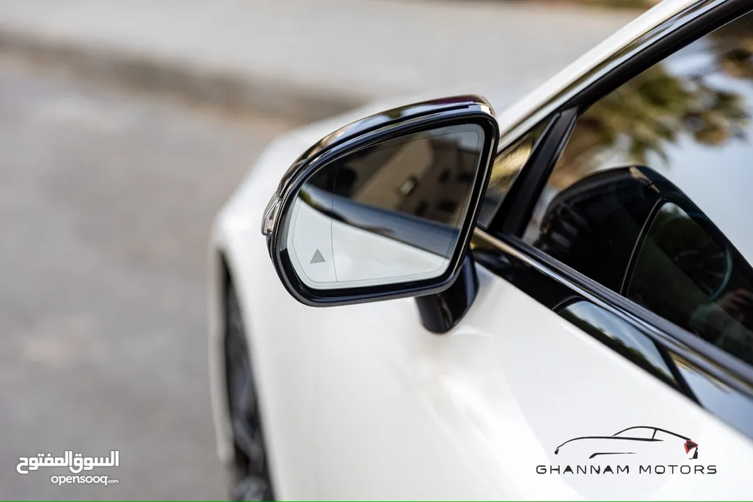 Mercedes benz E200 coupe 2021
